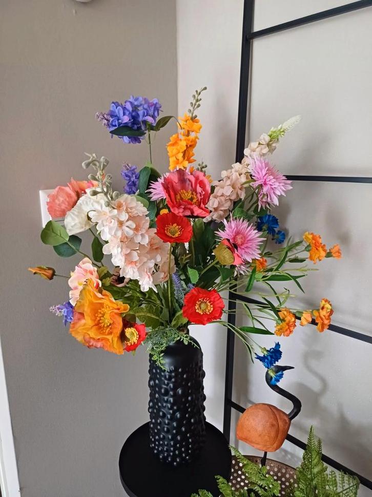 Zijden bloemen boeket met vaas - 80cm hoog, Huis en Inrichting, Woonaccessoires | Kunstplanten en Kunstbloemen, Nieuw, Ophalen of Verzenden