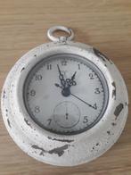 Brocante klokje werkt op batterij (niet inbegrepen), Ophalen