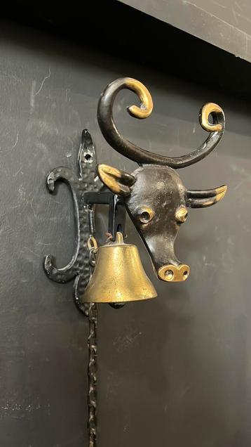 Walter Bosse  bel stier beschikbaar voor biedingen