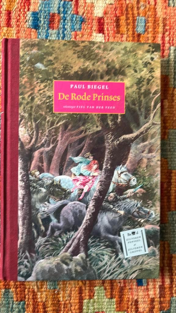 Paul Biegel - De Rode Prinses, Boeken, Kinderboeken | Jeugd | 10 tot 12 jaar, Zo goed als nieuw, Ophalen of Verzenden