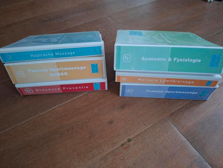 Vitalis studieboeken massage, Boeken, Studieboeken en Cursussen, Gelezen, Ophalen of Verzenden