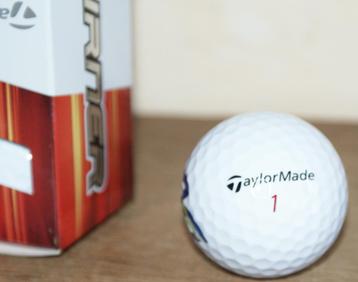 TaylorMade Burner, doos 3 nieuwe ballen logo AG Insurance beschikbaar voor biedingen