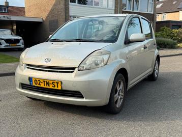 Daihatsu Sirion 1.0 51KW 2007 Beige beschikbaar voor biedingen