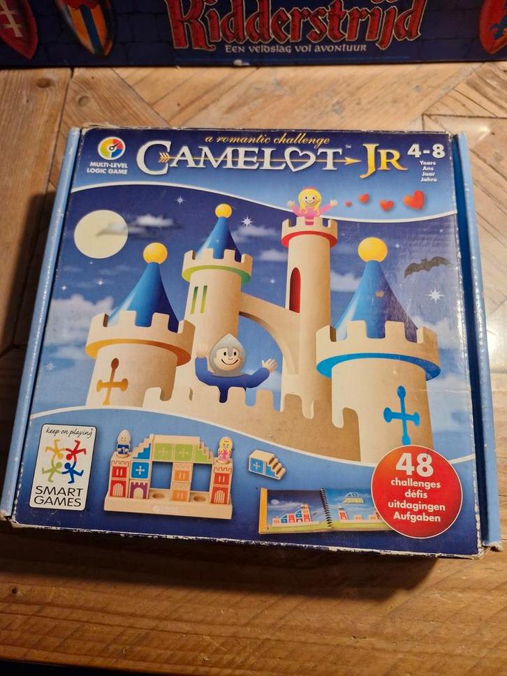 Camelot JR - Smart Games, Hobby en Vrije tijd, Gezelschapsspellen | Bordspellen, Ophalen of Verzenden