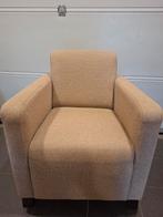 Strakke en compacte fauteuil, Ophalen, 75 tot 100 cm, Zo goed als nieuw, 75 tot 100 cm