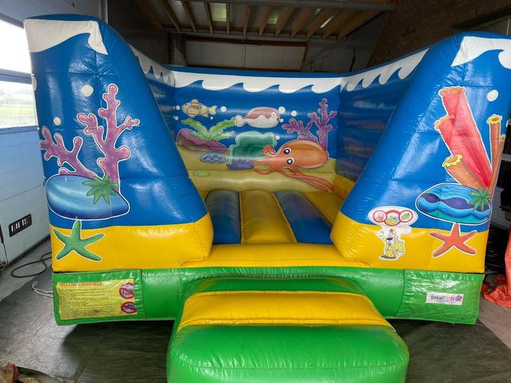 Springkussen te huur / springkussen huren, Hobby en Vrije tijd, Feestartikelen | Verhuur, Gebruikt, Overige, Ophalen