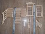 poppenhuis lot trap delen schuiframen raam pilaren enz. 1:12, Ophalen of Verzenden, Zo goed als nieuw, Overige typen