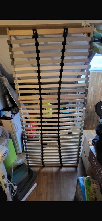 Lonset lattenboden 90x200 beschikbaar voor biedingen