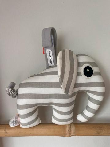 Done by Deer Olifant Knuffel - Zo Goed Als Nieuw! beschikbaar voor biedingen