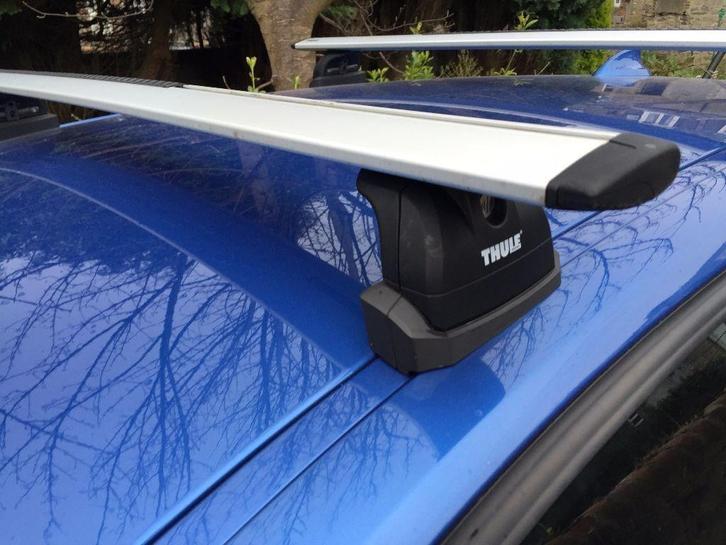 Thule Wingbar dakdragers BMW 1 Serie, 3 serie 4&6 serie, Auto diversen, Dakdragers, Zo goed als nieuw, Ophalen