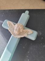 Zeer oud celluloid wiegen kruisje licht blauw met engeltje, Antiek en Kunst, Curiosa en Brocante, Ophalen of Verzenden