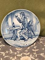 Petit Fours schaaltje Boch blauw (150425), Ophalen of Verzenden, Overige stijlen, Porselein, Schaal of Schalen