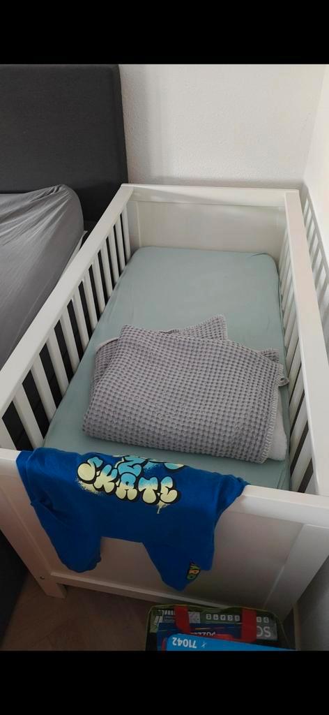 Ledikant merk TWF Celine Wit - 3 hoogtes Verstelbaar 60x120, Kinderen en Baby's, Babywiegjes en Ledikanten, Zo goed als nieuw