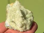 Licht groene Aura kwarts mineralen, Verzamelen, Mineralen en Fossielen, Ophalen of Verzenden, Mineraal