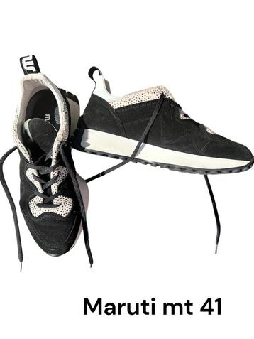 Maruti sneakers mt 41 beschikbaar voor biedingen