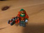 Lego nexo knights minifiguur Aaron met shooter, Ophalen of Verzenden, Gebruikt, Complete set, Lego