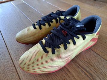 2x voetbalschoenen Adidas Nemizes Messi maat 37,5 en maat 38 beschikbaar voor biedingen