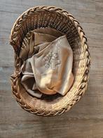 Rieten honden kattenmand, Ophalen of Verzenden, Zo goed als nieuw, Riet