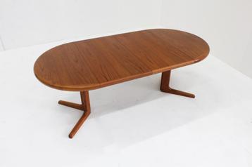 Vintage Danish round extendable dining table teak 1960s beschikbaar voor biedingen