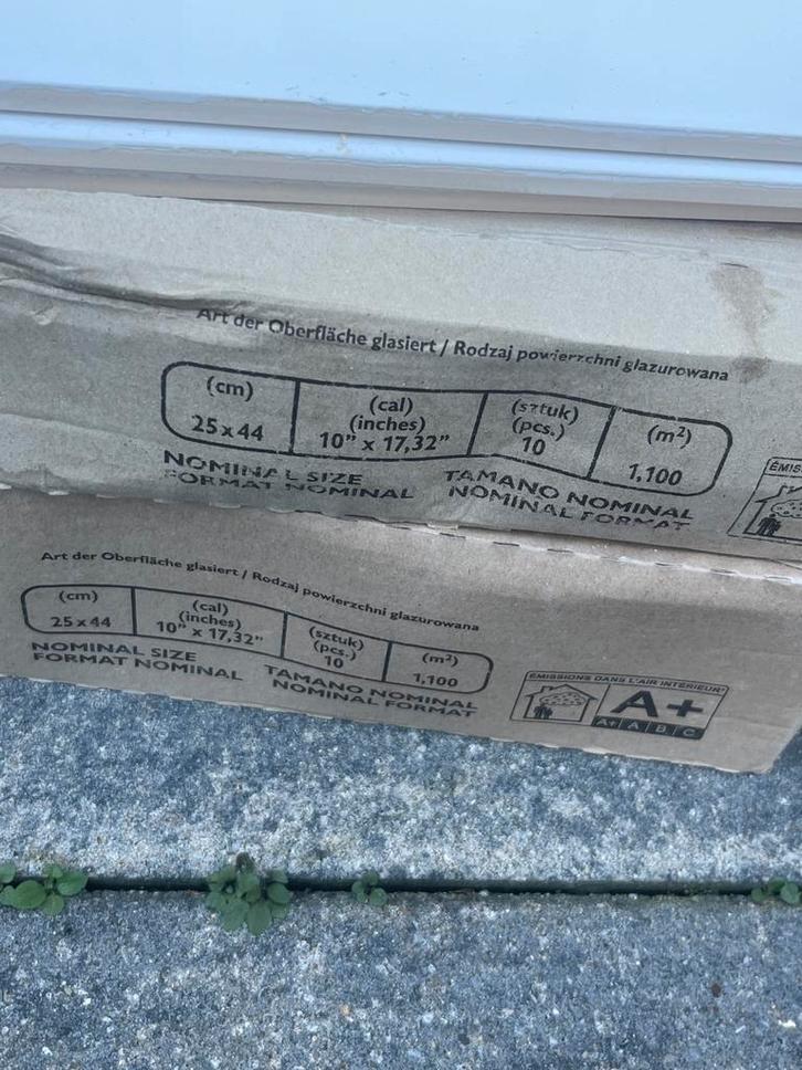 Witte Wandtegels 25x44 cm - 1.1 m², Doe-het-zelf en Verbouw, Tegels, Nieuw, Wandtegels, Keramiek, 40 tot 60 cm, 20 tot 40 cm, Minder dan 5 m²