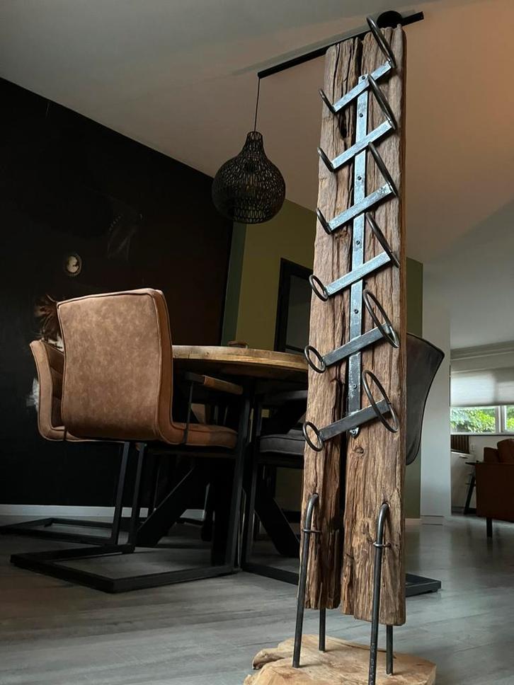 Industrieel wijnrek, Huis en Inrichting, Woonaccessoires | Wijnrekken, Zo goed als nieuw, 75 cm of meer, Hout, 5 tot 15 flessen