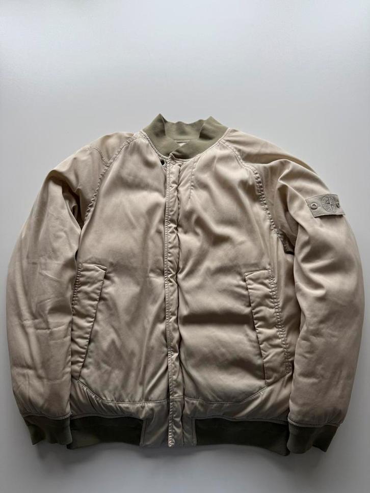 Stone island ghost piece bomber jacket m, Kleding | Heren, Jassen | Winter, Gedragen, Maat 48/50 (M), Beige, Ophalen of Verzenden
