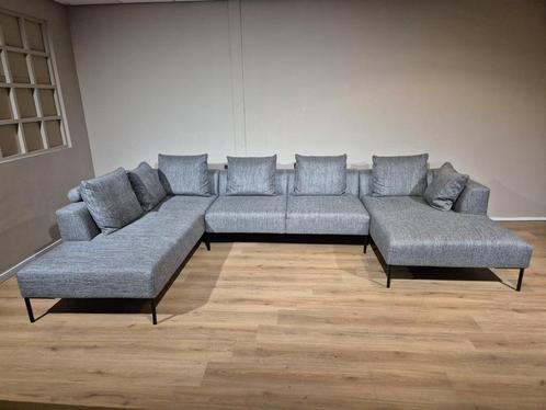 Montel Sava U - Hoekbank - Grijs - Stof - Design - Elementen, Huis en Inrichting, Banken | Sofa's en Chaises Longues, Zo goed als nieuw
