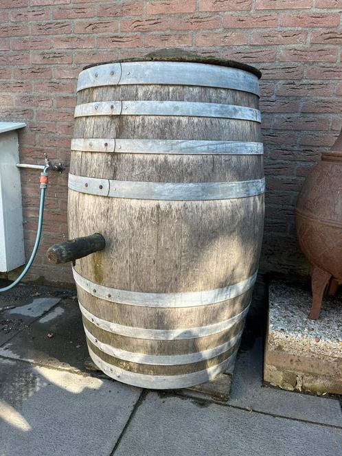 Gebruikte, houten regenton - 225 liter, Tuin en Terras, Regentonnen, Zo goed als nieuw, Hout, 150 liter of meer, Ophalen