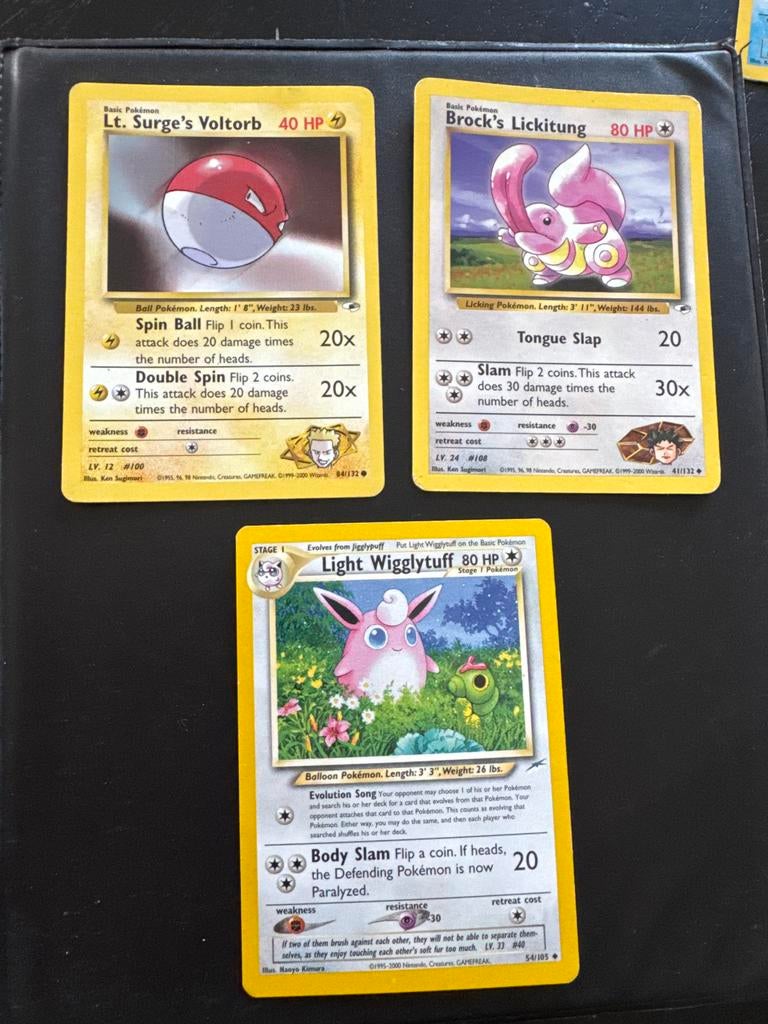 Pokémon Kaarten - Lt. Surge's Voltorb, Brock's Lickitung, Li, Hobby en Vrije tijd, Verzamelkaartspellen | Pokémon, Ophalen, Gebruikt