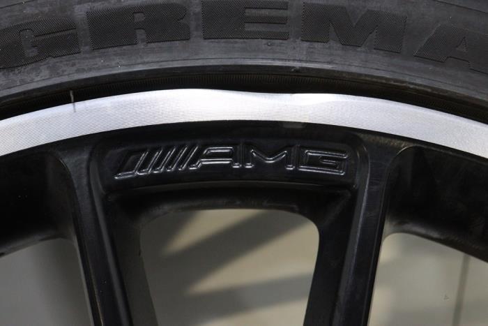 Sportvelgenset + banden van een Mercedes CLA (CLA-Klasse 13-, Auto-onderdelen, Gebruikt, -, -, Ophalen of Verzenden