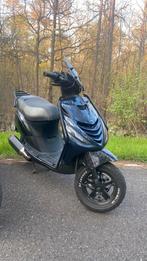 Zip 50cc (liefst ruilen tegen 2t 70cc), Fietsen en Brommers, Scooters | Piaggio, Ophalen, Zo goed als nieuw, Zip