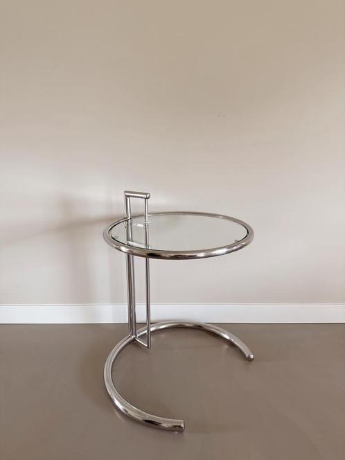 Eileen Grey E1027 replica bijzettafel, Huis en Inrichting, Tafels | Bijzettafels, Zo goed als nieuw, Rechthoekig, 60 cm of meer