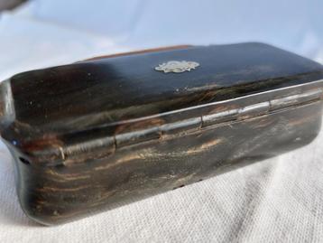Oud Frans snuifdoosje | 95 x 45 x 25 mm beschikbaar voor biedingen