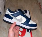 Nike Dunk Low Summit White Midnight Navy maat 38,5, Blauw, Nike, Nieuw, Ophalen of Verzenden
