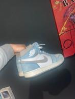 Jordan 1 hyper royale 42, Kleding | Heren, Schoenen, Ophalen of Verzenden, Zo goed als nieuw