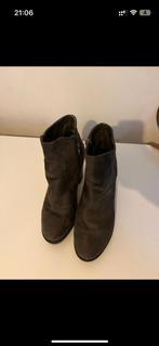 Groene hakken, Kleding | Dames, Schoenen, Ophalen of Verzenden, Zo goed als nieuw, Groen