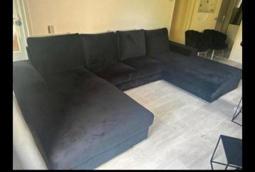  Te koop: Luxe U-vormige hoekbank in zwarte velvet stof  beschikbaar voor biedingen