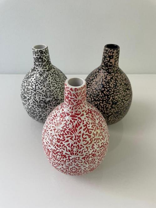 Set van drie decoratieve vazen, merk Despots, Huis en Inrichting, Woonaccessoires | Vazen, Zo goed als nieuw, Overige kleuren