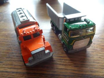Hotwheels Peterbuild en Ford truck beschikbaar voor biedingen