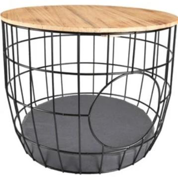 Bijzettafel/mand voor kleine spullen en/of dieren beschikbaar voor biedingen