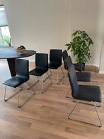 Vier eetstoelen (twee stof, twee nepleer), Twee, Ophalen of Verzenden, Zo goed als nieuw, Stof