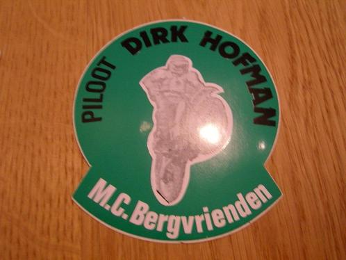sticker M.C. Bergvrienden Piloot Dirk Hofman  Motor Club, Verzamelen, Stickers, Zo goed als nieuw, Bedrijf of Vereniging, Ophalen