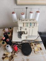 Lockmachine  Toyota, Hobby en Vrije tijd, Naaimachines en Toebehoren, Ophalen, Gebruikt, Lockmachine, Overige merken