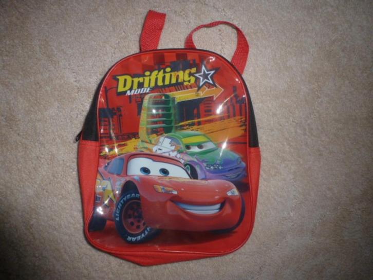 super mooie CARS rugtas rood met zwart, Sieraden, Tassen en Uiterlijk, Tassen | Rugtassen, Zo goed als nieuw, Ophalen of Verzenden