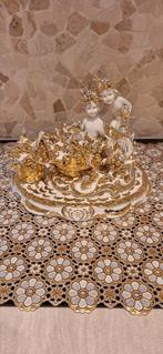 Capodimonte porselein met bladgoud, Antiek en Kunst, Antiek | Porselein, Ophalen of Verzenden