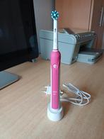 Oral B Elektrische tandenborstel met oplader, Ophalen, Zo goed als nieuw, Tandenborstel