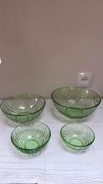 Nest (4) annagroene persglazen schalen Leerdam, Antiek en Kunst, Antiek | Glas en Kristal, Ophalen of Verzenden