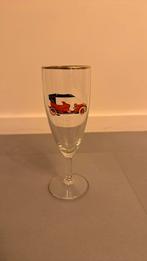 2 glazen met auto print, Ophalen of Verzenden, Zo goed als nieuw, Frisdrankglas
