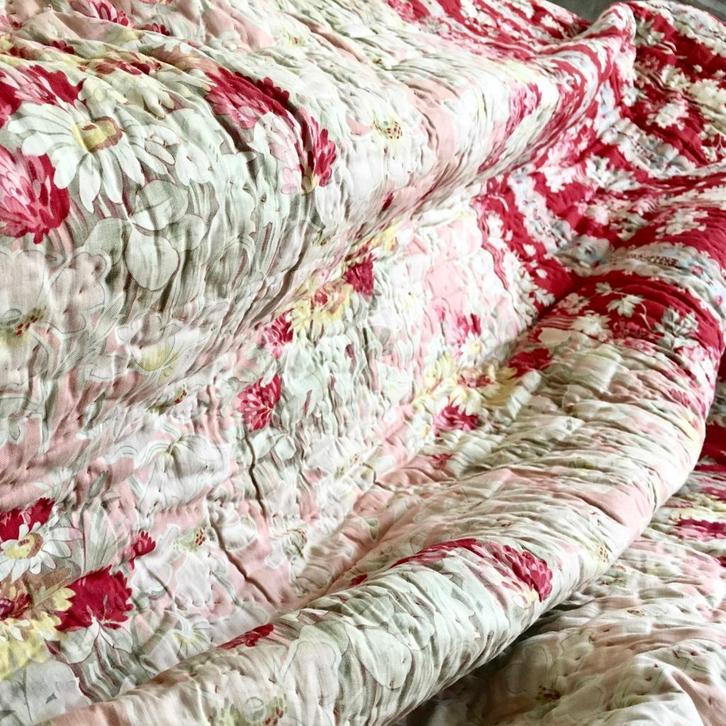 antiek Franse boutis 18de eeuw, zware kwaliteit, Antiek en Kunst, Antiek | Kleden en Textiel, Ophalen