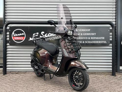 Vespa Sprint Cameleon Brom 2020 1172 km Full Option, Fietsen en Brommers, Brommers | Vespa, Zo goed als nieuw, Overige modellen